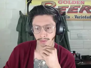 Live Sex Cam with miguel__98 - Chaturbate