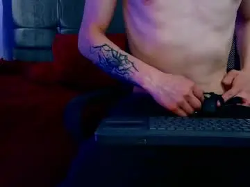 Live Sex Cam with james_adamss_ - Chaturbate