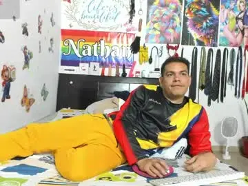 Nude Webcam with nathannathaniel - Chaturbate