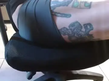 Sex Chat with 2dirtyhillbillies - Chaturbate