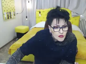 Adult Video Chat with sondrariddle - Chaturbate