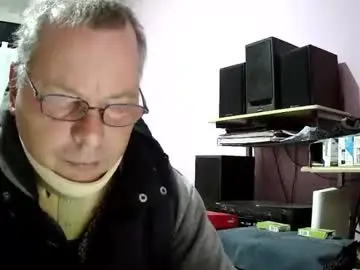 Free Porn Cam with pol22010 - Chaturbate