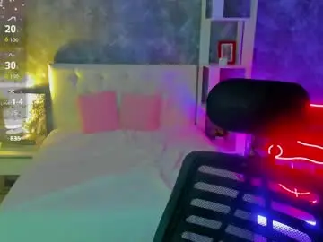 Live Sex Cam with shiny_lisss - Chaturbate