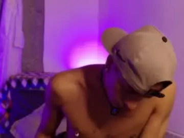 Nude Webcam with mowgli_ff - Chaturbate