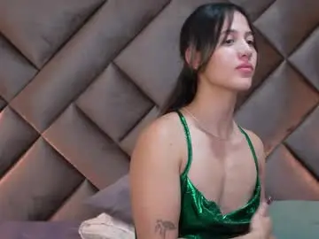 Sex Chat with sophia_loreenn - Chaturbate