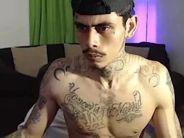 Live Porn with alpha_zom - Chaturbate