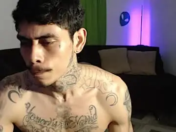 Free Porn Cam with alpha_zom - Chaturbate