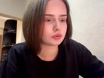 Live Sex with karinecheverton - Chaturbate