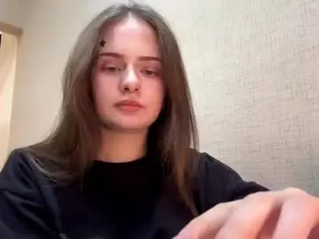 Free Porn Cam with karinecheverton - Chaturbate