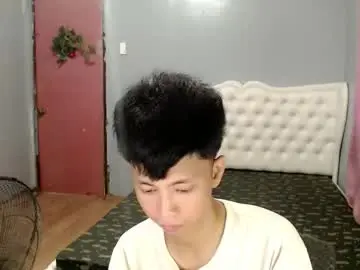 Adult Webcams with nerdy_nate - Chaturbate