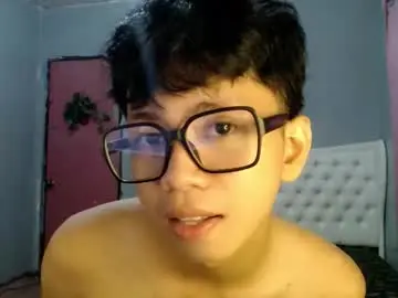 Adult Webcam with nerdy_nate - Chaturbate