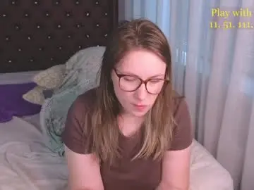 Live Sex Cam with cute_darina - Chaturbate