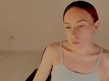 Live Sex with gia_white01 - Chaturbate