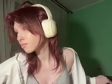 Live Sex Cam with shellaatterbury - Chaturbate