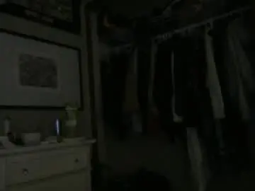 Sex Cam with eggnog_and_booty - Chaturbate