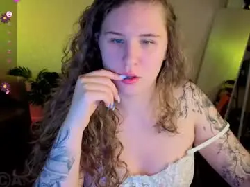 Live Sex Cam with elsie_cutties - Chaturbate