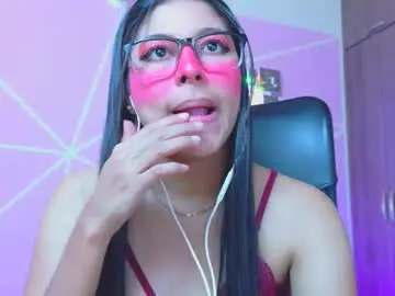 Sex Cam with xallysonx_ - Chaturbate