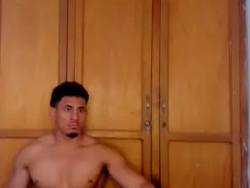Nude Webcam with alan_newton1 - Chaturbate