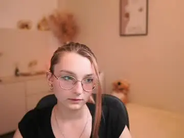 Adult Webcam with sophielux18 - Chaturbate
