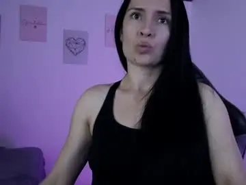 Best Webcam with cristal_hilton_10 - Chaturbate