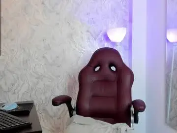 Free Porn Cam with valeriia_moon - Chaturbate