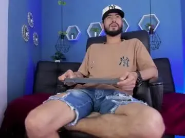 Live Sex Cam with harold_999 - Chaturbate