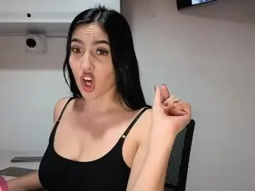Free Live Porn with sophiie_blakee - Chaturbate