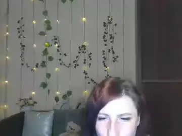 Nude Webcam with muse_kity_jeneva - Chaturbate