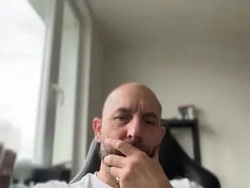 Sex Chat with tommyx01 - Chaturbate