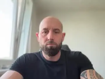 Free Live Porn with tommyx01 - Chaturbate