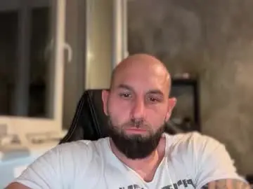 Nude Webcam with tommyx01 - Chaturbate