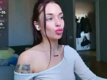 Live Sex Cam with meow_moore - Chaturbate