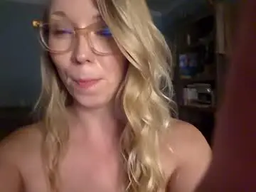 Nude Webcam with nikkib653466 - Chaturbate