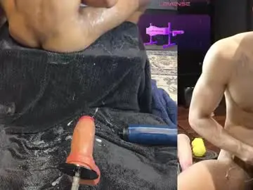 Free Live Porn with toronto325 - Chaturbate