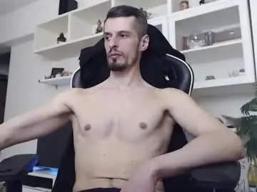 Nude Webcam with alphamastertodd - Chaturbate