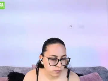 Live Porn with jules_n_gia - Chaturbate