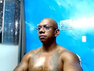 Nude Webcam with tom_miller - Chaturbate