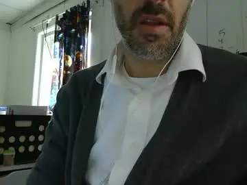 Free Porn Cam with wellheynow - Chaturbate