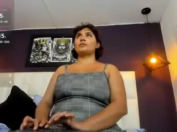 Live Sex with ambar_lee14 - Chaturbate