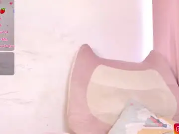 Watch Live Sex Cams with emilyy_queen - Chaturbate