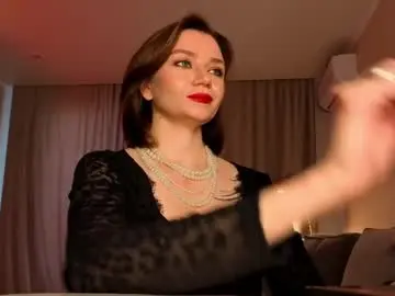 Live Sex Cam with eve_nevertamed - Chaturbate