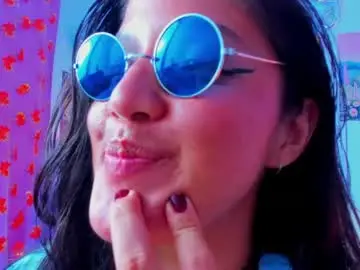 Free Live Porn with naharasoler - Chaturbate