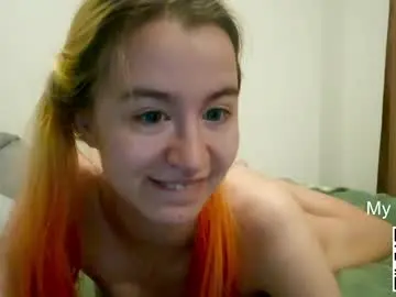 Live Porn with emilly_20 - Chaturbate