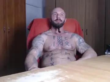 Free Live Porn with strongivan - Chaturbate