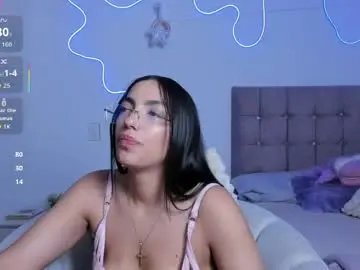 Best live sex cam show with alaia_alegria - Chaturbate