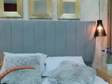 Nude Webcam with cata_muakgb - Chaturbate