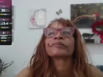 Sex Chat with smilet_milf - Chaturbate