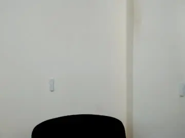 Nude Webcam with vanessakim_ - Chaturbate