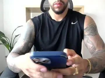 Live Sex with loganhod - Chaturbate