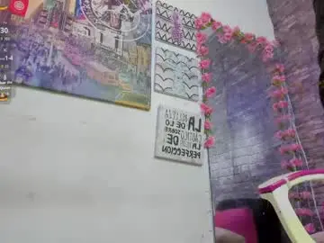 Free Live Porn with candy_kiss__ - Chaturbate